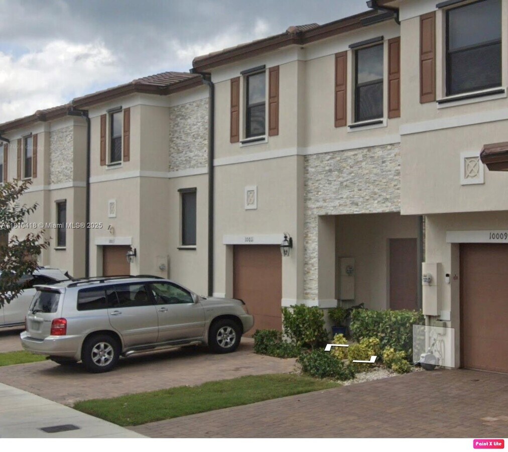 Photo - 10011 SW 231st Ln Townhome
