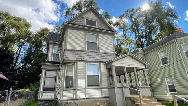 Photo - 1054 Lafayette Ave SE Unit Apt 1