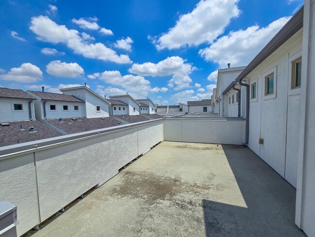 Building Photo - 1825 Ennis St Rental