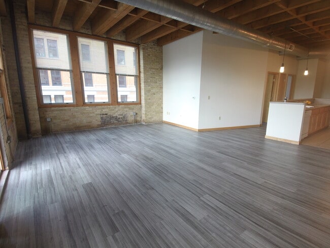 Riverview Lofts