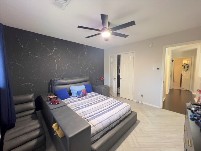 Building Photo - 10503 Desert Springs Cir