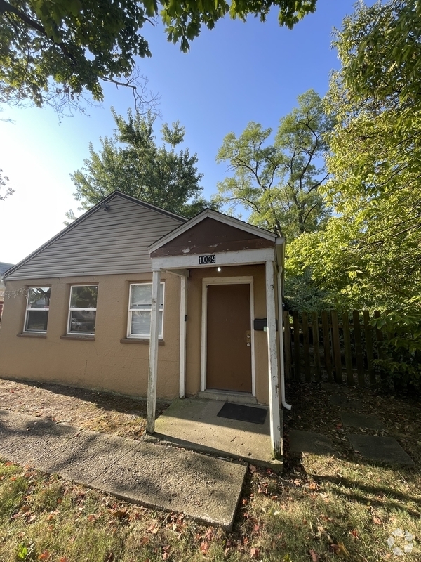 Building Photo - 1039 Republic Ave Rental