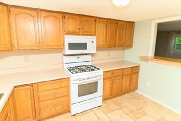 Photo - 10 Fair Oaks Rd