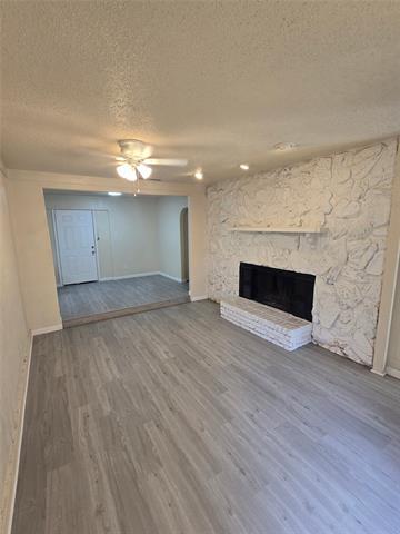 Photo - 877 Lexington Dr