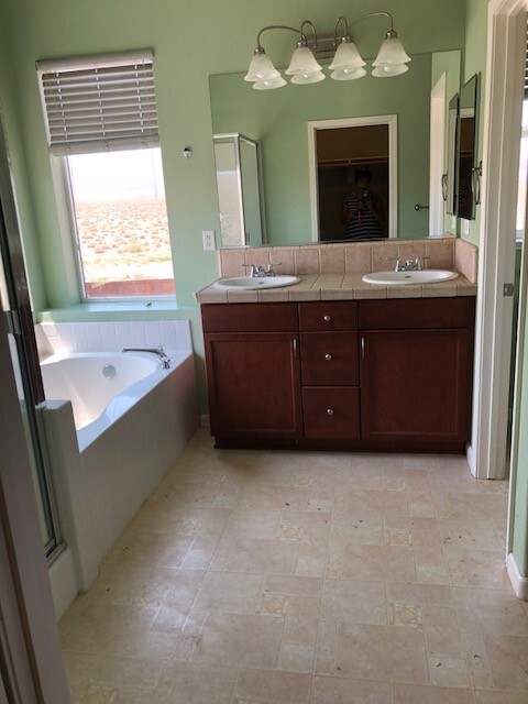 Photo - Gorgeous Home located near Fernley HIgh School