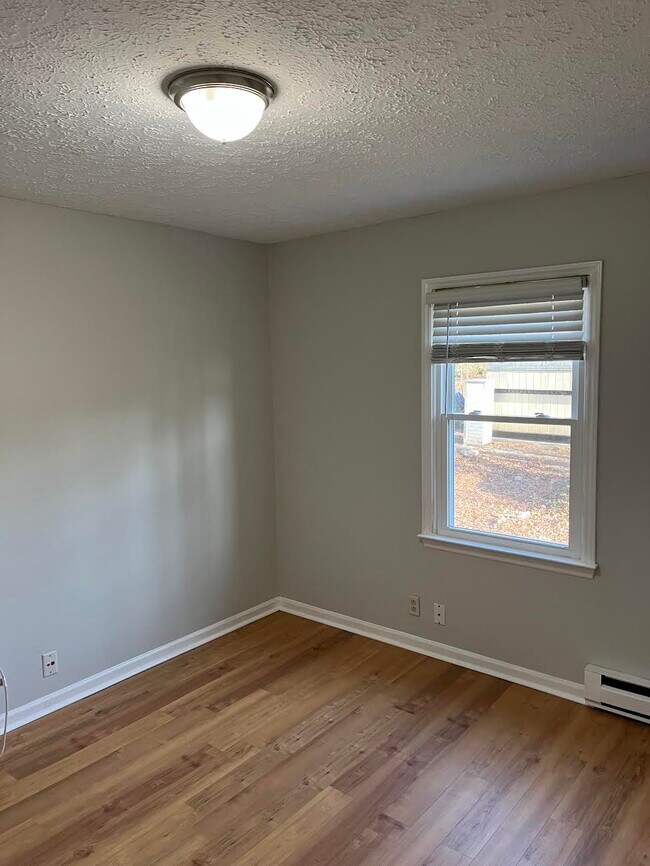 Photo - 125 Atwood Dr Unit 4