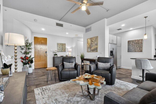 365 SE 6th Ave Unit 309