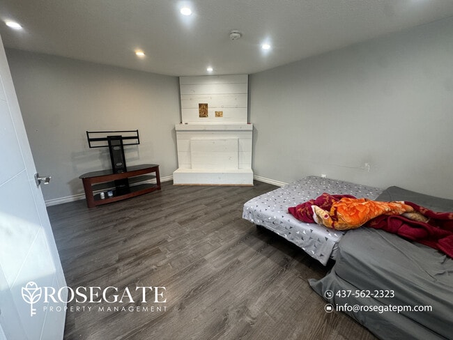 Photo - 1-Bedroom Basement Apartment with Parking – Brampton Unit 2