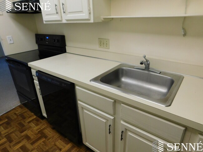 Photo - 1580 Massachusetts Ave Unidad 4F