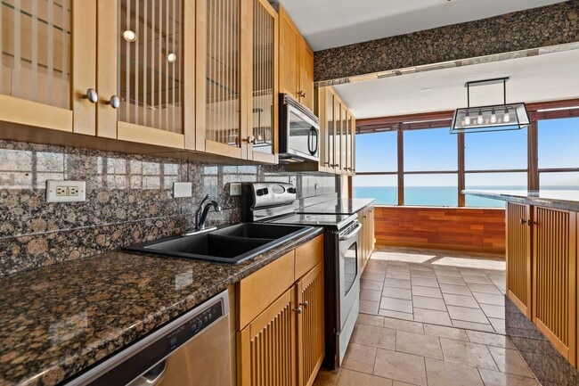 Photo - 655 W Irving Park Rd Unit 4101