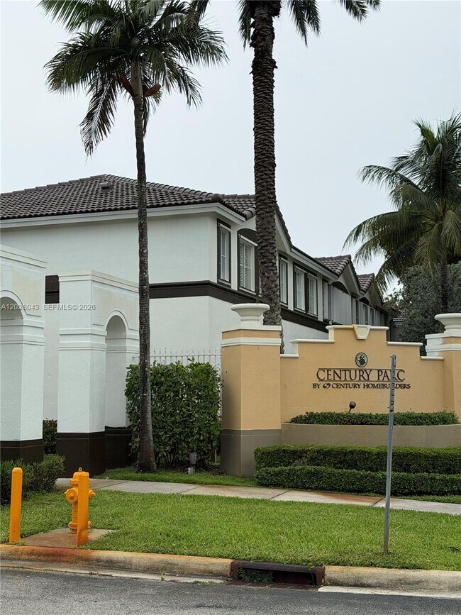 Building Photo - 8964 W Flagler St Unit 109