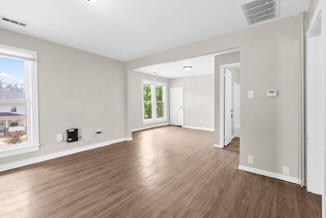2321 Iowa St - Cedar Falls