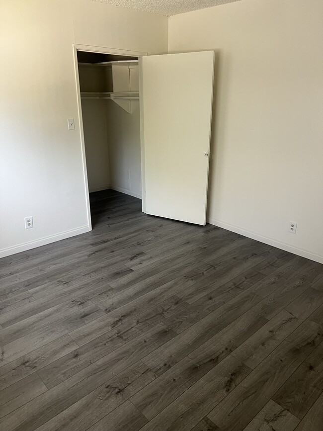 Photo - Claremont Pacifica Apts