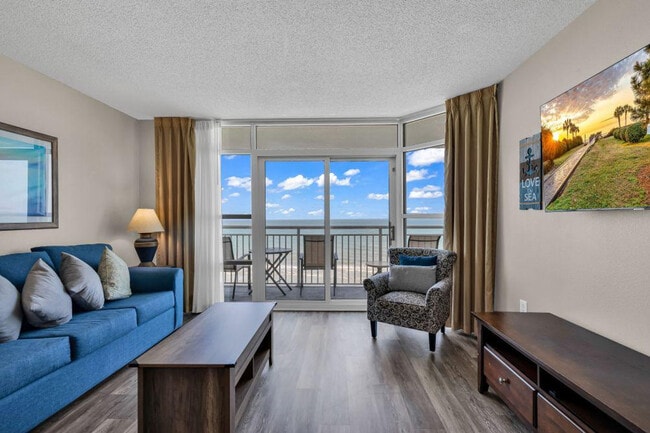 Building Photo - 2506 N Ocean Blvd Rental