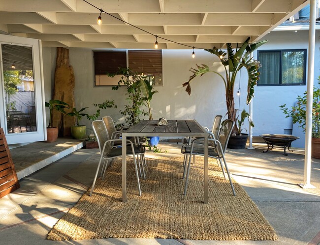 Photo - 163 Deepstone Dr