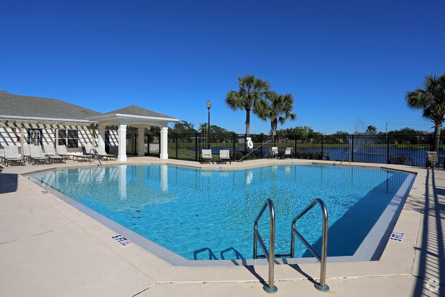 Photo - Palms at Vero Beach Apartments