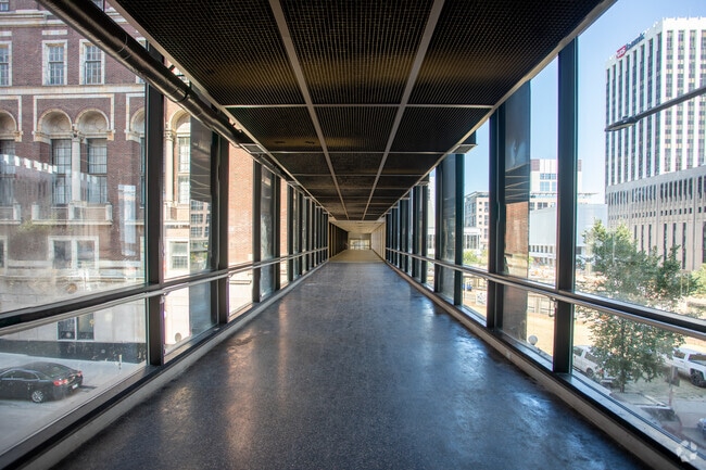 Skyway Access