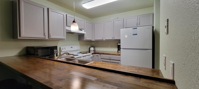 Photo - 2192 Lawson Creek Rd