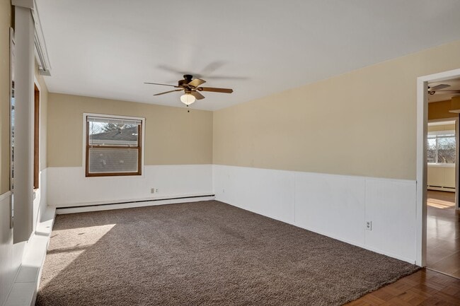 Photo - 526 8th Ave S