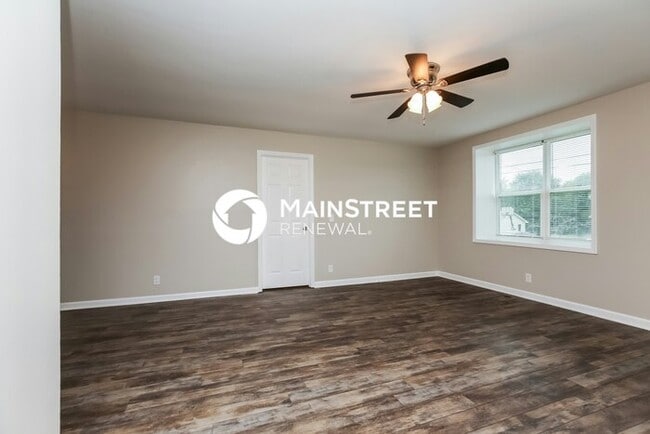 Photo - 3 Bedroom Pet-Friendly Home in COLUMBIA, T...