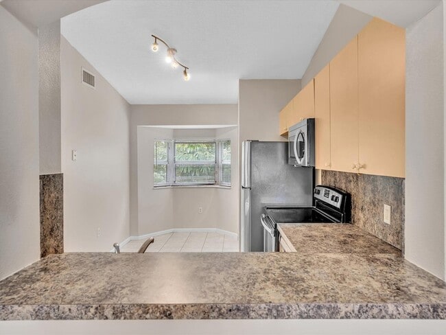 Photo - 3504 Briar Bay Blvd Unit 204
