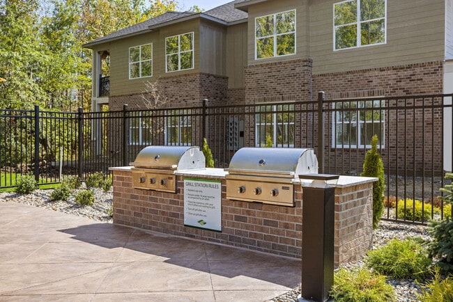 BroadAcre Apartments of McCordsville