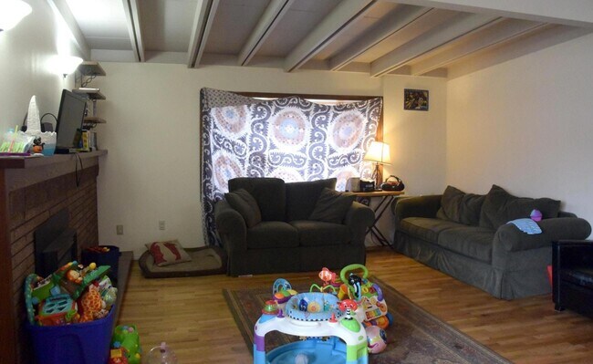 Photo - 1900 34th St