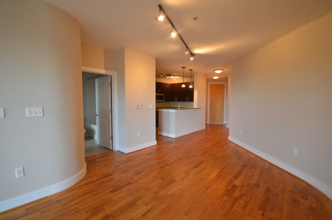 Photo - Artist Square