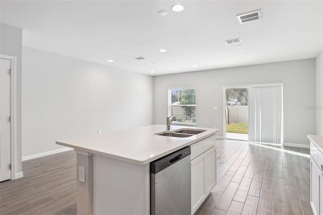 Photo - 212 Beautyberry Ln