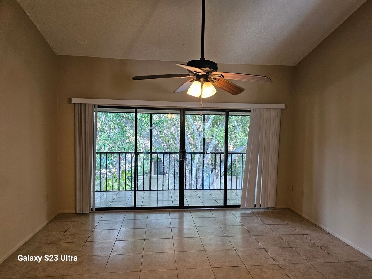 Photo - Great Location