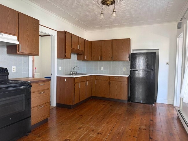 Photo - 26 Leonard St Unit A
