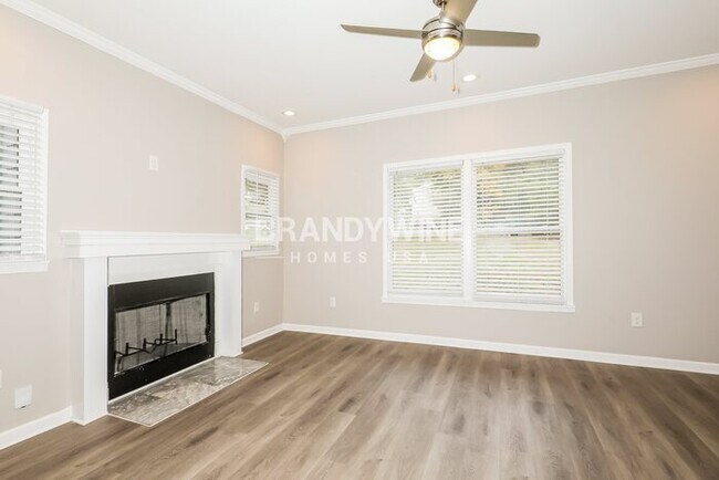 Photo - 6945 Merrywood Dr