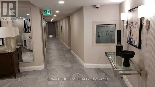 Photo - 1230 Marlborough Ct Unité 408