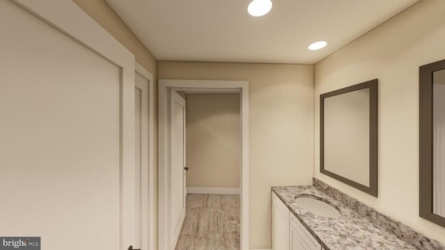 Photo - 30 W Broad St Unit SUITE 7