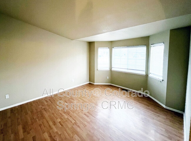 Photo - 7803 Guinness Way