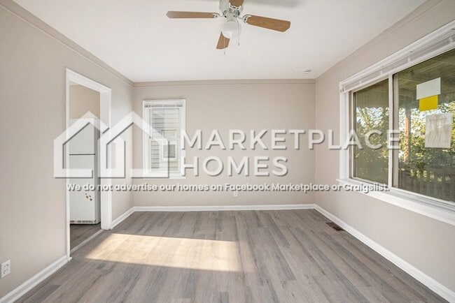Photo - 21412 Waltham Rd