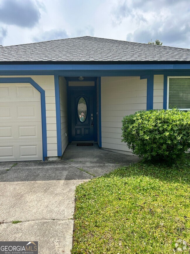 Building Photo - 136 Hamilton Dr Rental