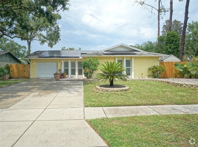 Building Photo - 5301 Carrollwood Meadows Dr Rental