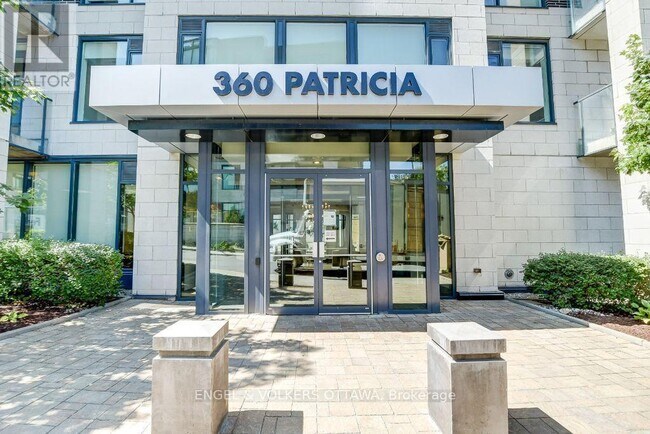 Photo - 360 Patricia Ave Unité 106