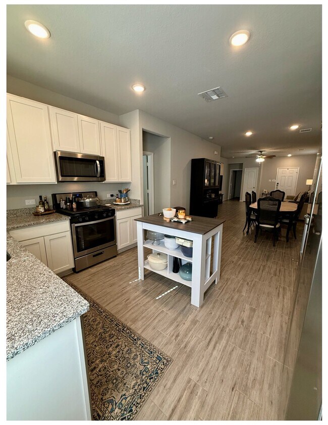 Photo - 834 Redinger Ridge Dr