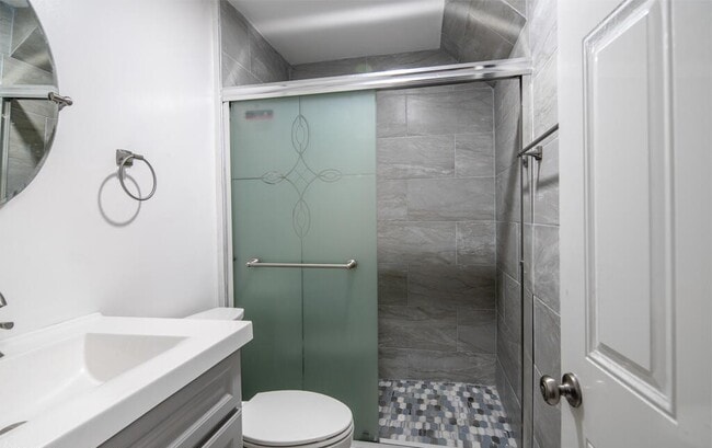 Photo - 1230 Vine St