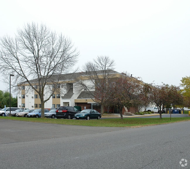 Photo - Greenport Manor