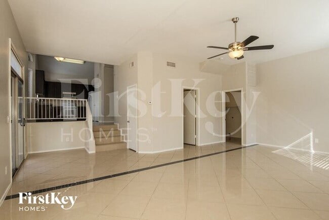 Photo - 15954 N Naegel Dr