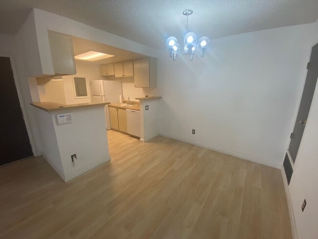 Photo - Beautiful 1 Bedroom Condo Across from Buck... Unit 101