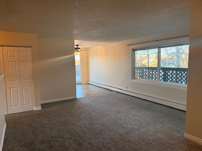 Photo - 3 Bedroom Apartment in Jewel Lake w/ Garage and Large Deck!