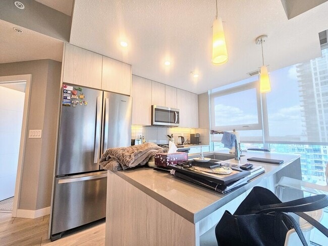Photo - 10180-10103 103 St NW Unit 1004