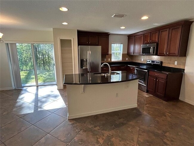 Photo - 2802 Birchcreek Dr