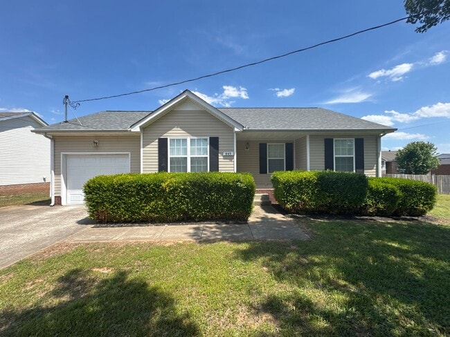 Building Photo - ? $500 Move-In Incentive for Approved Applications with a May Move-In! ?