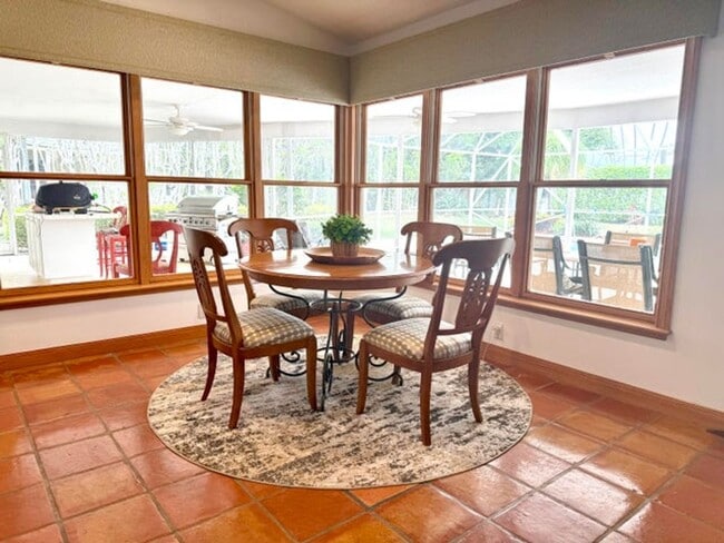 Photo - 103 Olympus Cir