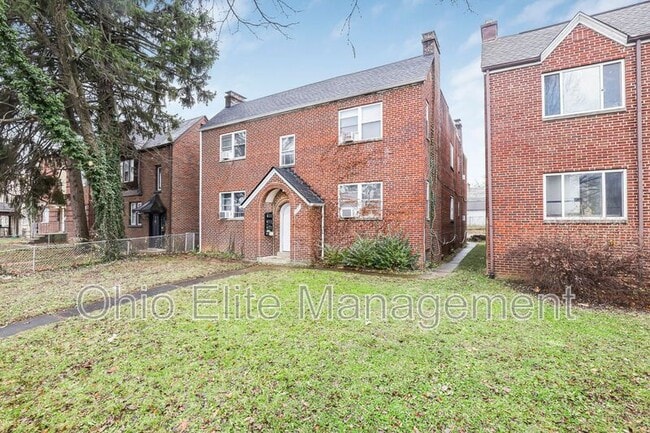 Photo - 987 Lilley Ave